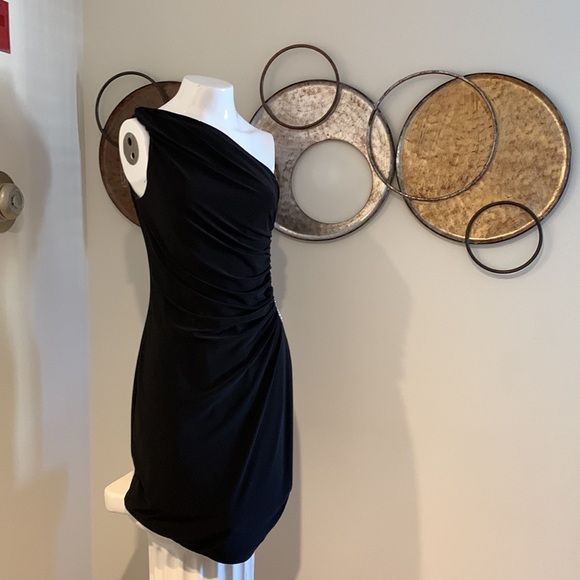 Frank Lyman - One Shoulder Black Cocktail Dress with Bling side, sz 8, NWT - Picture 2 of 7